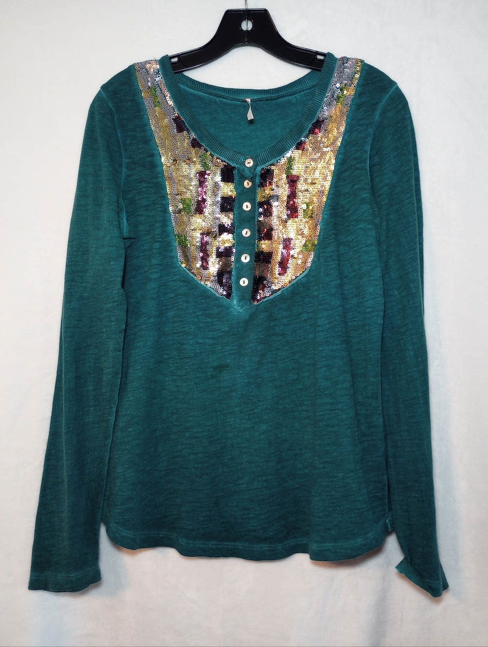 Free People Tiger Eyes Sequin Henley Top Y2K Bella Swan Bellacore Soft Grunge M